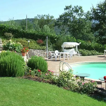 Дом отдыха Modern Holiday In Italy With Private Pool *